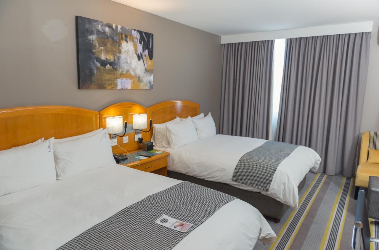 Holiday Inn - Mutare By Ihg Esterno foto
