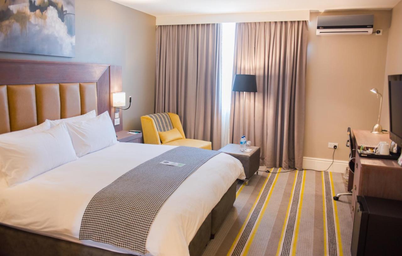 Holiday Inn - Mutare By Ihg Esterno foto