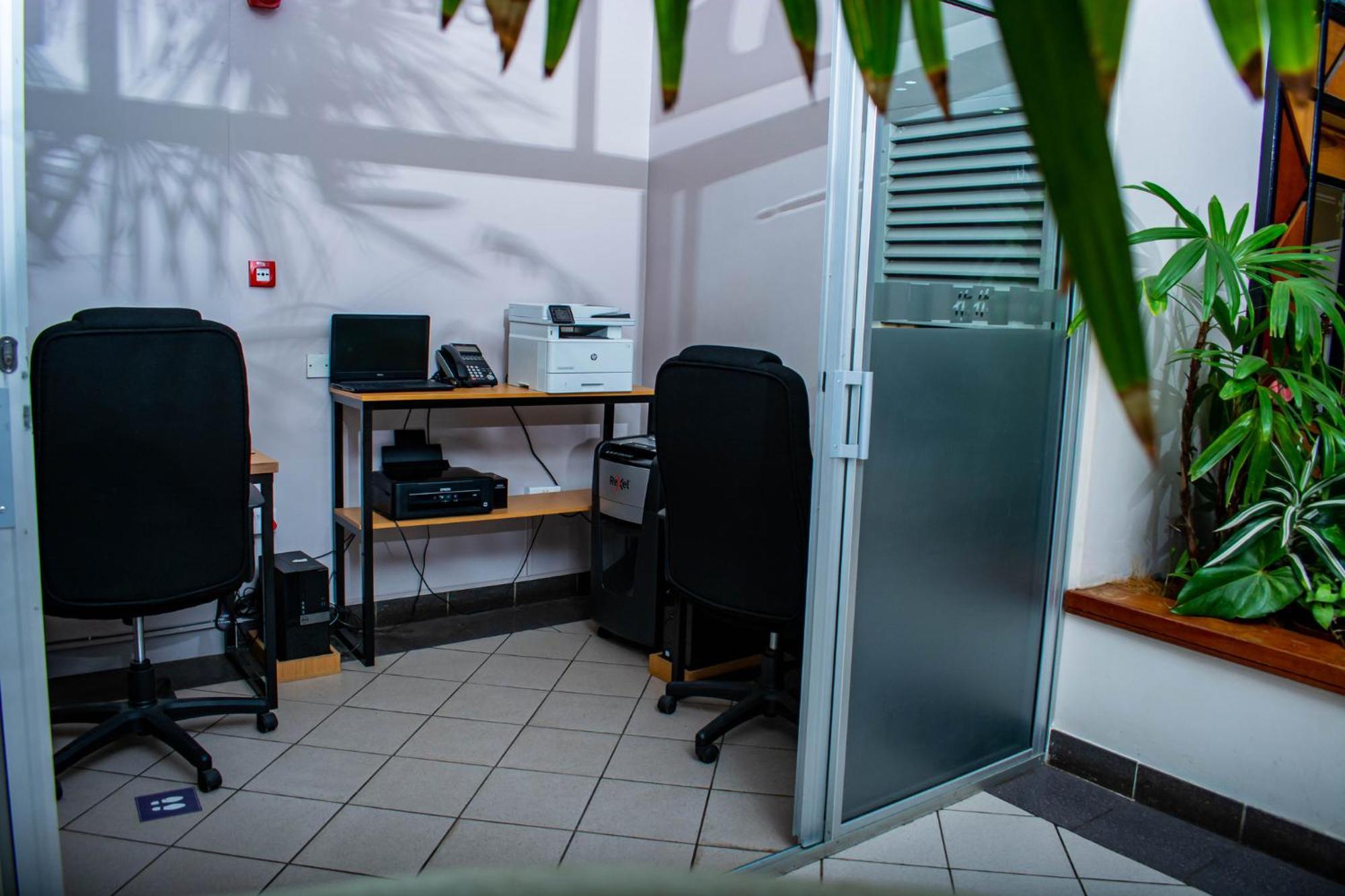 Holiday Inn - Mutare By Ihg Esterno foto