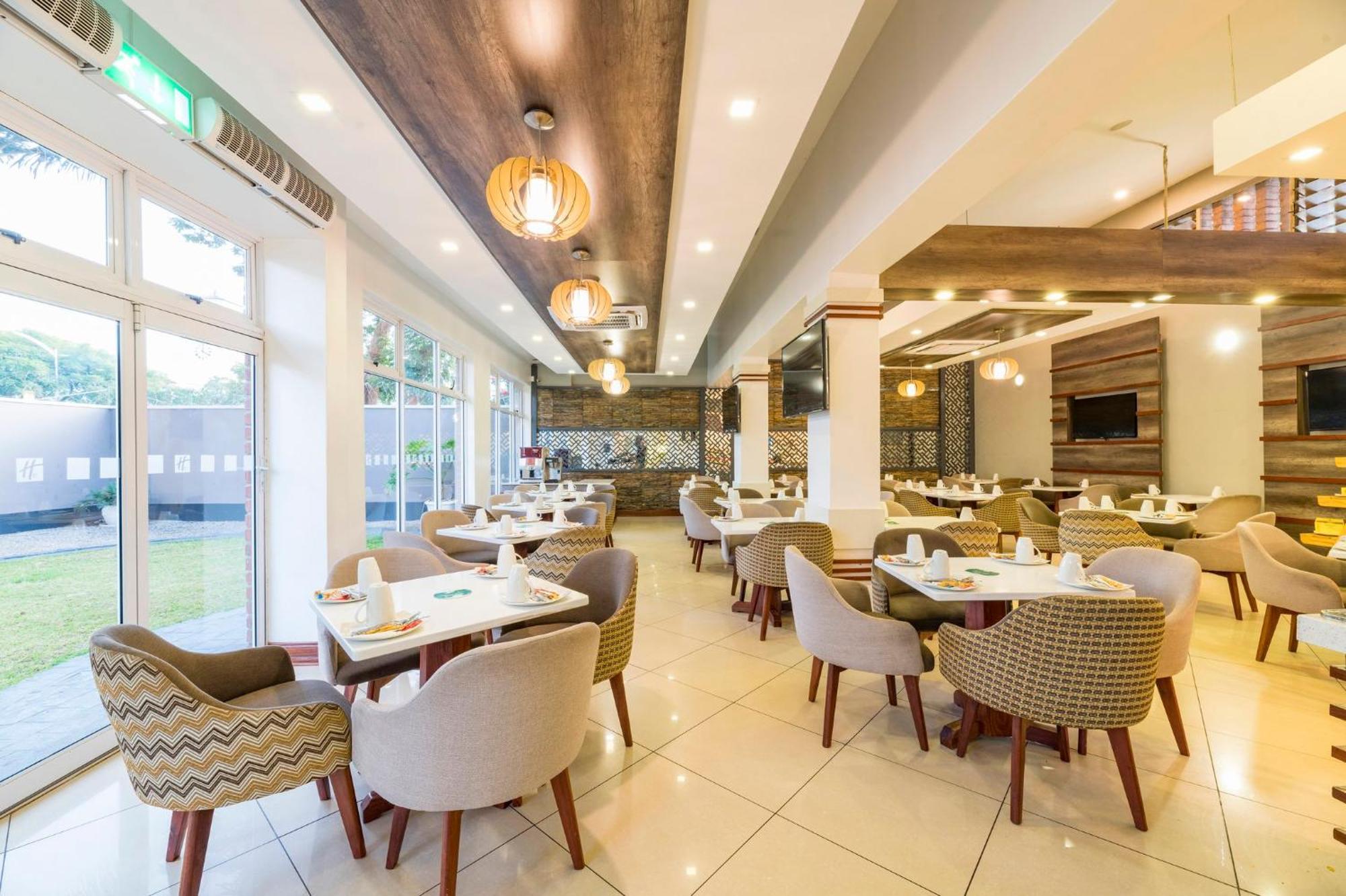 Holiday Inn - Mutare By Ihg Esterno foto
