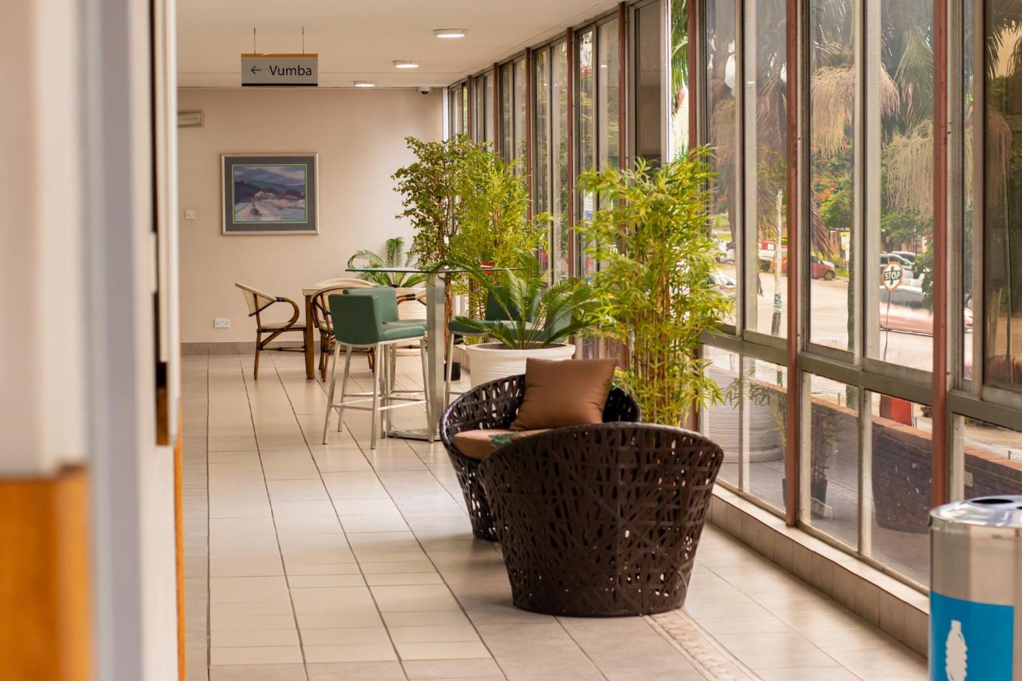 Holiday Inn - Mutare By Ihg Esterno foto